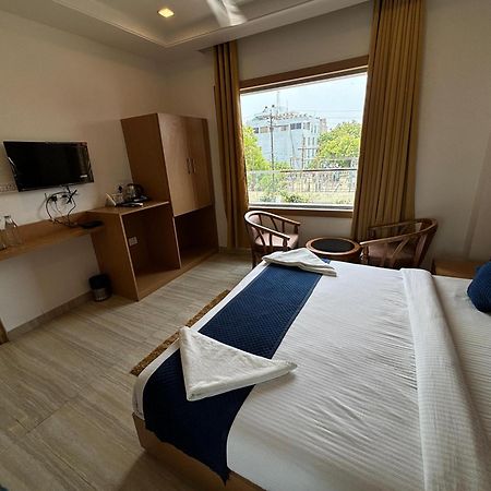 Hotel Royal Casa Лакхнау Екстер'єр фото
