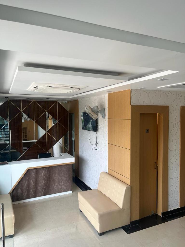 Hotel Royal Casa Лакхнау Екстер'єр фото
