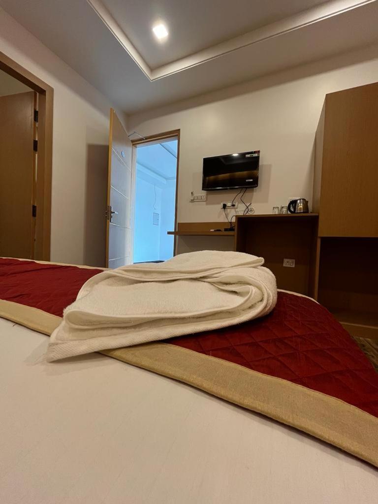 Hotel Royal Casa Лакхнау Екстер'єр фото