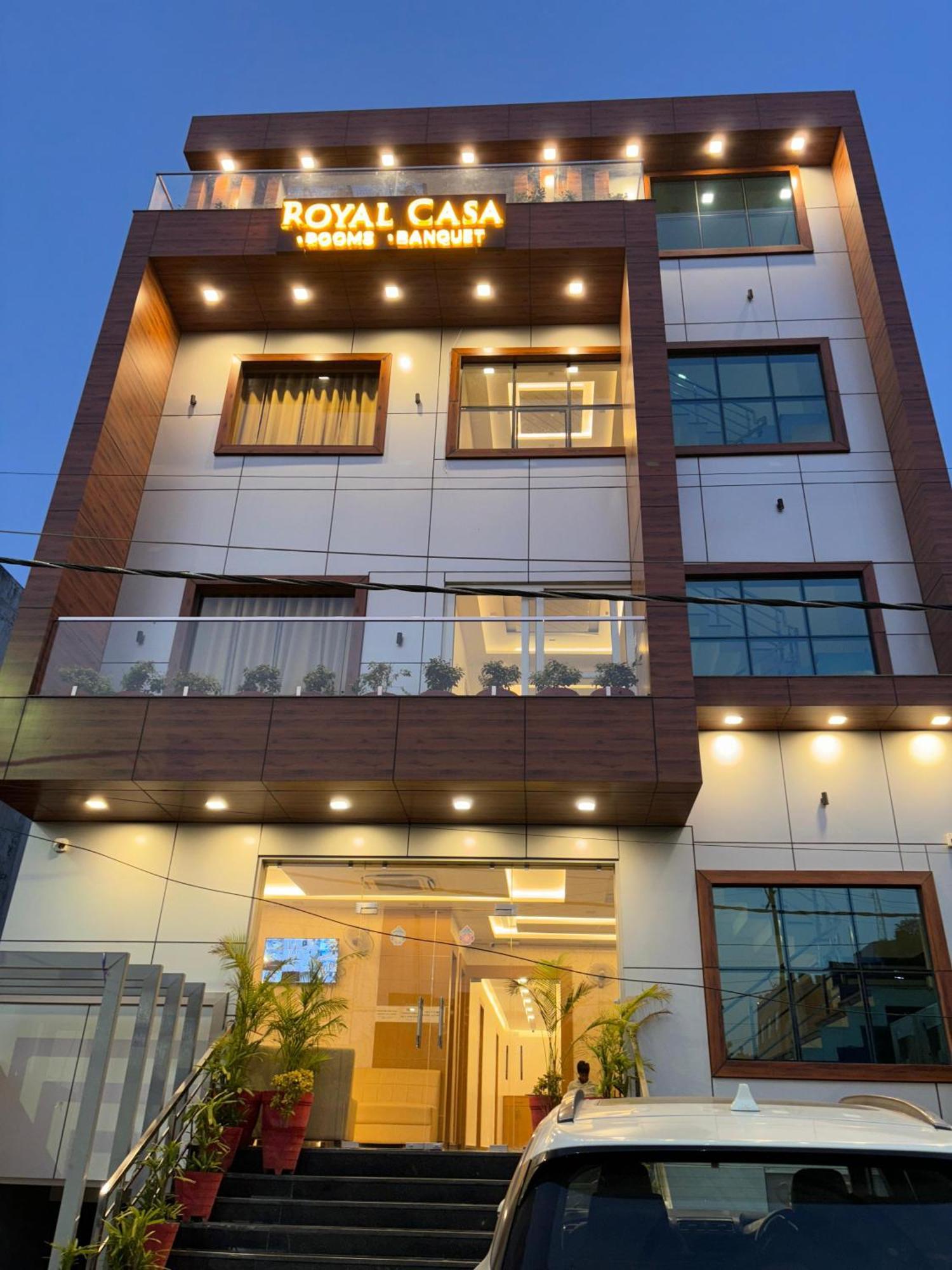 Hotel Royal Casa Лакхнау Екстер'єр фото