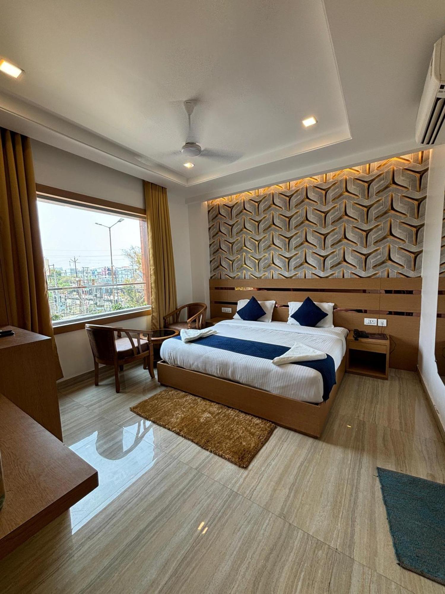 Hotel Royal Casa Лакхнау Екстер'єр фото