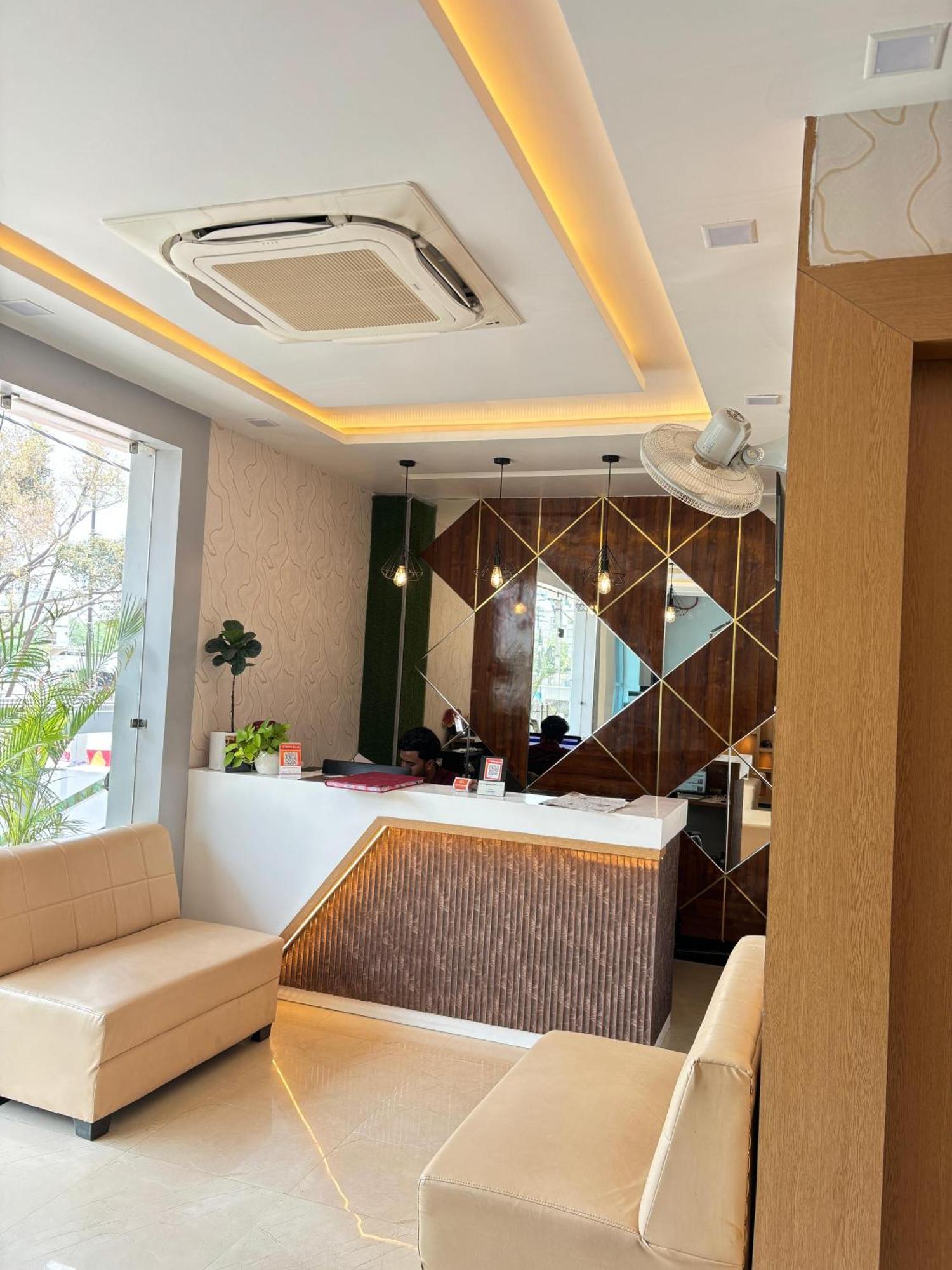Hotel Royal Casa Лакхнау Екстер'єр фото